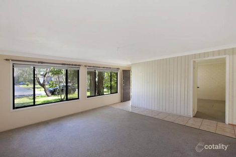 Property photo of 124 Cams Boulevard Summerland Point NSW 2259