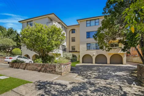 2/2 Cecil St, Ashfield, NSW 2131