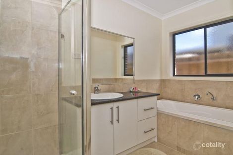 Property photo of 2/12 Ash Grove Dandenong VIC 3175