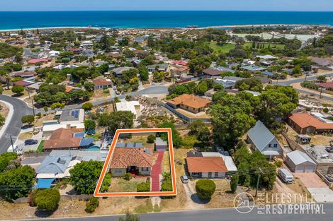 62 Charnwood Ave, Two Rocks, WA 6037