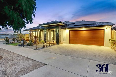 Property photo of 8 Abundant Street Werribee VIC 3030