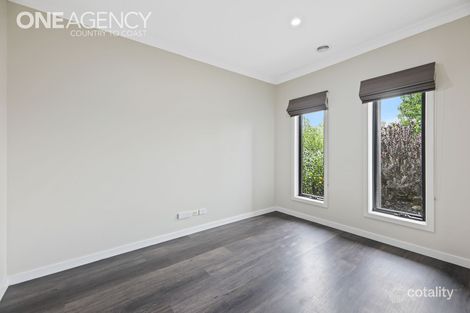 Property photo of 177 Twin Ranges Drive Warragul VIC 3820