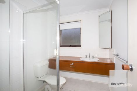 Property photo of 11 Angourie Crescent Taylors Lakes VIC 3038