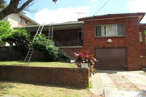 Property photo of 6 Neilson Avenue Peakhurst NSW 2210