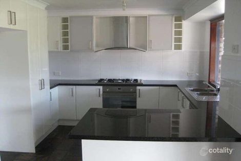 Property photo of 13 Mulberry Court Cranbourne North VIC 3977