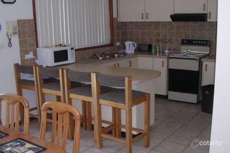 Property photo of 13 Cambridge Crescent Broulee NSW 2537