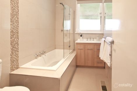 Property photo of 3 Camelia Grove Cheltenham VIC 3192