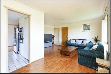 Property photo of 20 Ellindale Close Hampton Park VIC 3976