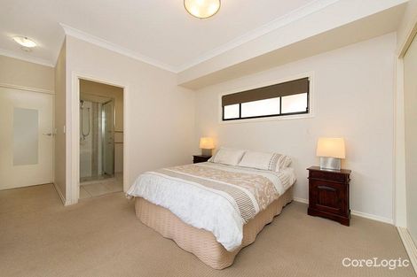 Property photo of 410 Bennetts Road Norman Park QLD 4170