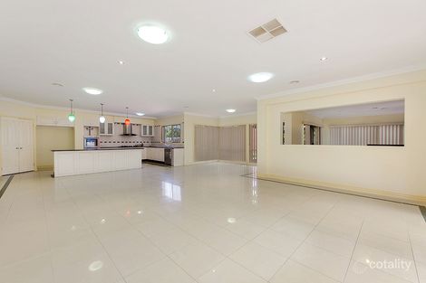 Property photo of 19 McShane Drive Kealba VIC 3021
