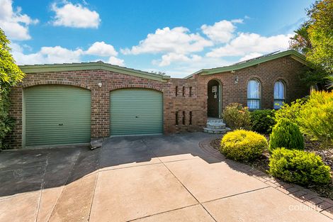 11 Kooraka Ct, Hallett Cove, SA 5158