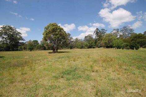 2 Avonlea Ct, Cabarlah, QLD 4352