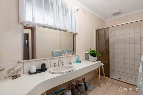 Property photo of 48 Outlook Drive Berwick VIC 3806
