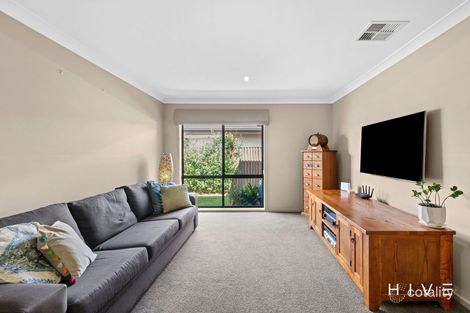 Property photo of 36 Bott Crescent Casey ACT 2913