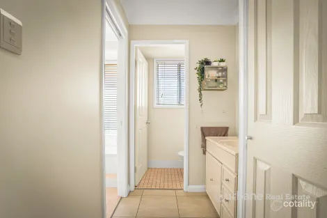 Property photo of 32 Fireball Avenue Cranebrook NSW 2749