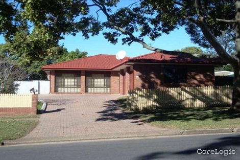 Property photo of 70 Englefield Road Oxley QLD 4075