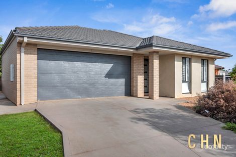 Property photo of 13 Hinkler Crescent Brookfield VIC 3338