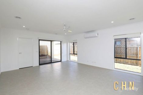 Property photo of 13 Hinkler Crescent Brookfield VIC 3338