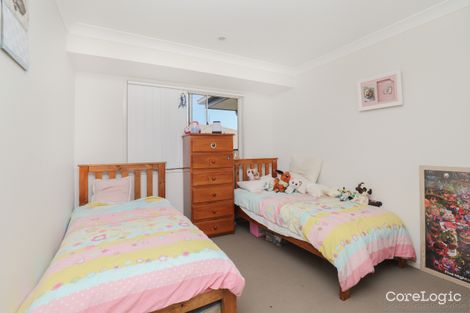 Property photo of 15 McKeachie Drive Aberglasslyn NSW 2320