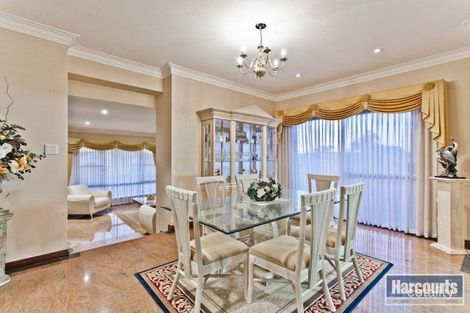 Property photo of 38 Lucraft Gardens Winthrop WA 6150
