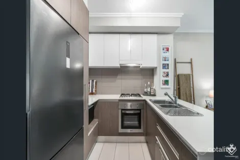 Property photo of 108/123 Barrack Road Murarrie QLD 4172