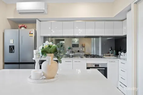 Property photo of 1/26 Powis Street Glendalough WA 6016