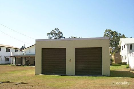 16 Prince Charles Ave, Seaforth, QLD 4741