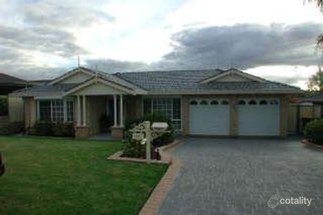 Property photo of 17 Sandpiper Crescent Claremont Meadows NSW 2747