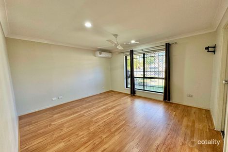 Property photo of 8 Chanel Place Durack QLD 4077
