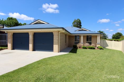 15 Walpole Cl, Kelso, NSW 2795