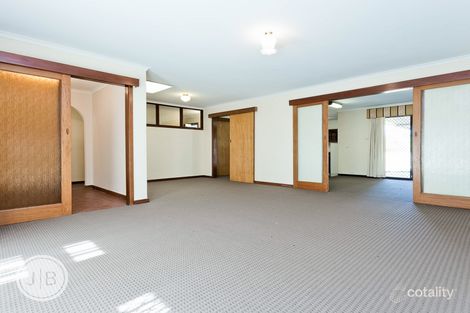 17 Wrigley St, Dianella, WA 6059