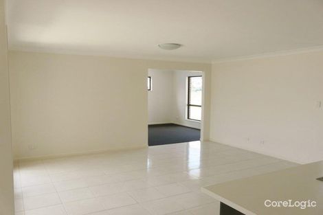 Property photo of 27 South Quarter Drive Loganlea QLD 4131