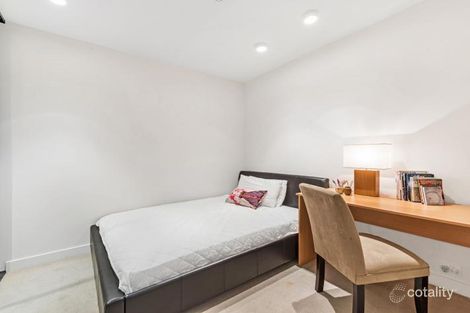 Property photo of 810/33 Mackenzie Street Melbourne VIC 3000