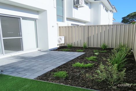 Property photo of 4/12 Heath Road Kalamunda WA 6076