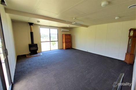 Property photo of 823 Thorndale Road Glen Aplin QLD 4381