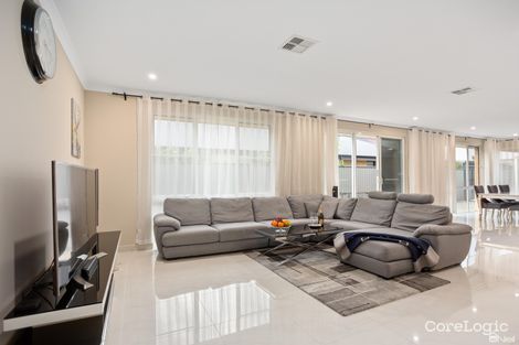 Property photo of 22 Karangi Circle Byford WA 6122