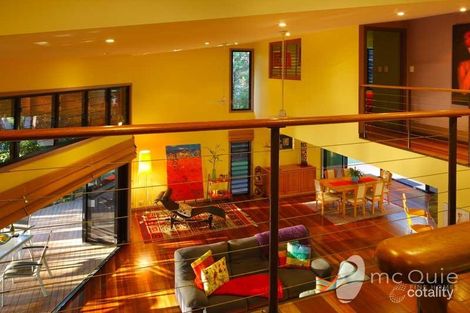 Property photo of 6 Carrington Road Indooroopilly QLD 4068