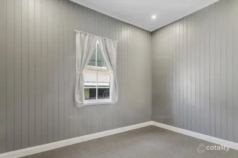 Property photo of 15 Warwick Road Ipswich QLD 4305