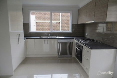 Property photo of 1/5 Clunies Ross Crescent Mulgrave VIC 3170