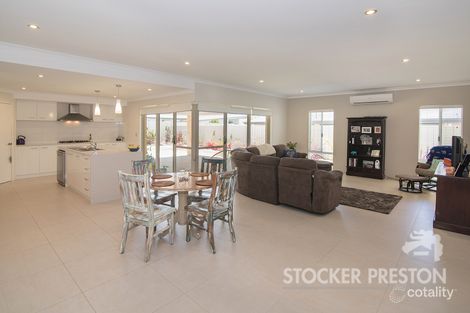 Property photo of 9 Wentworth Loop Dunsborough WA 6281