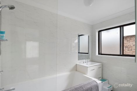 Property photo of 18 Wombat Street Berkeley Vale NSW 2261
