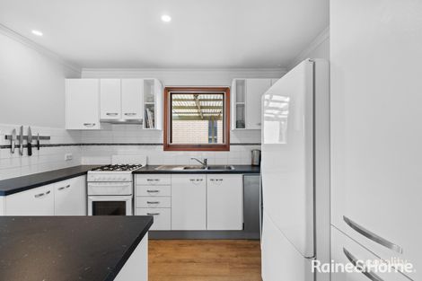 Property photo of 28 Valleyfair Road Hackham West SA 5163