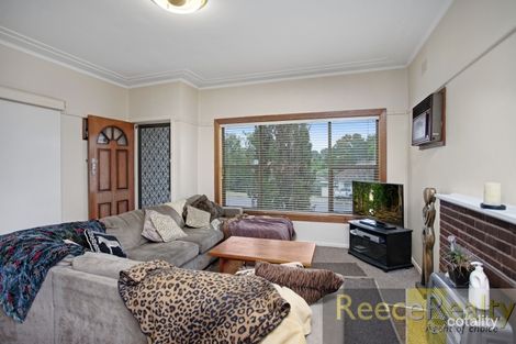 Property photo of 28 Waller Street Shortland NSW 2307