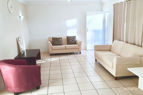 18 Glena St, Fairfield, QLD 4103