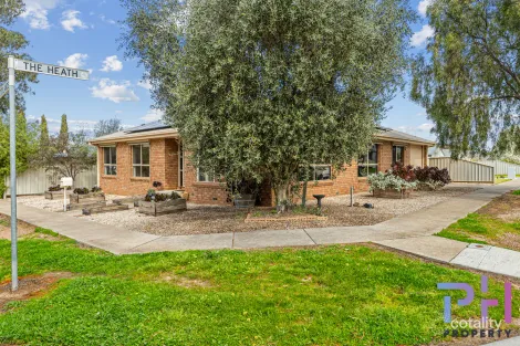 15 Woodlands Dr, Eaglehawk, VIC 3556