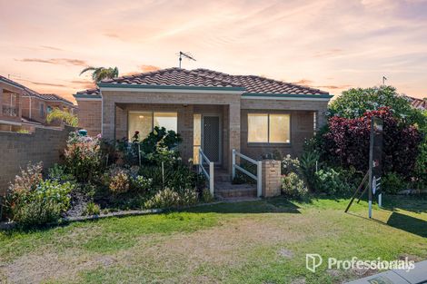 Property photo of 8/8 Centennial Gardens Hillarys WA 6025