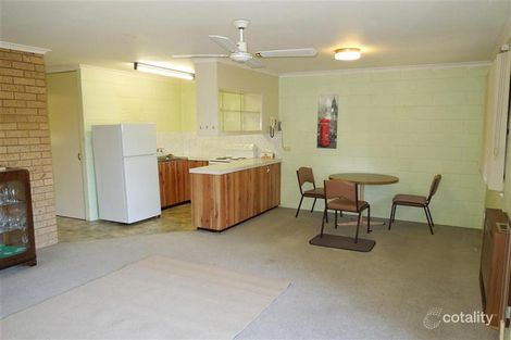 Property photo of 2/401 Griffith Road Lavington NSW 2641