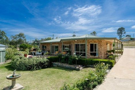 Property photo of 35-37 Walmsley Street Millfield NSW 2325
