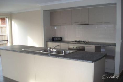 Property photo of 13 Norwich Drive Berwick VIC 3806