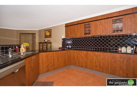 Property photo of 22 The Avenue Windaroo QLD 4207